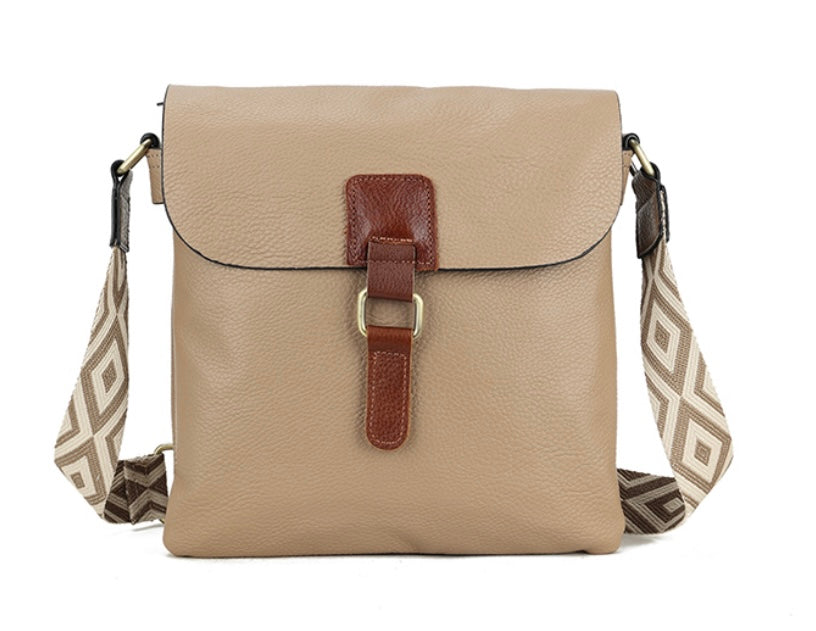 Cross Body Bag in Beige