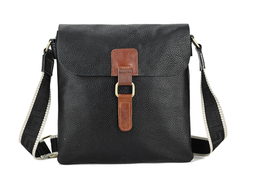 Cross Body Bag in Black