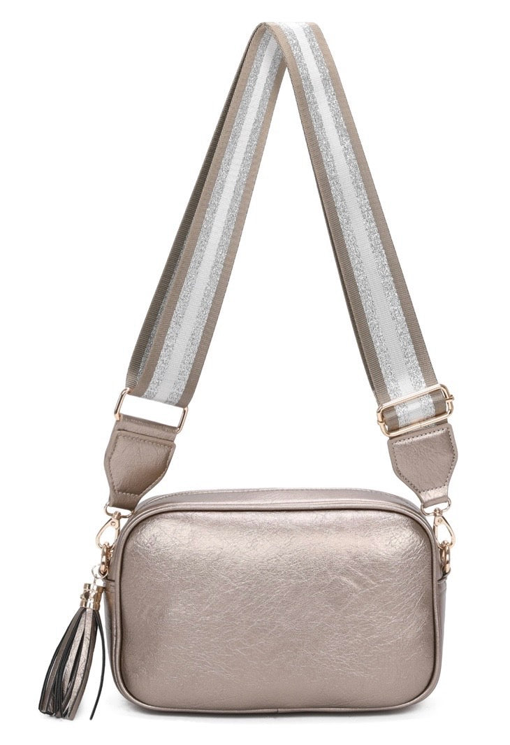 Classic Camera Bag in Metallic Bronze