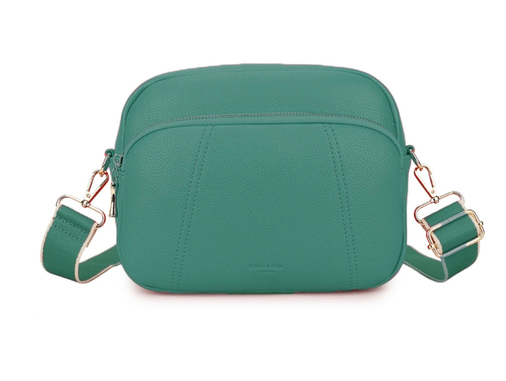 Classic Camera Bag in Teal