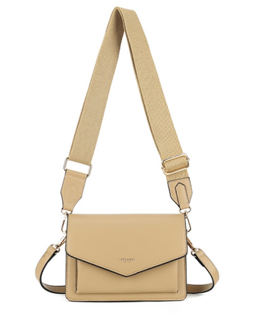 Smart Crossbody in Light Camel