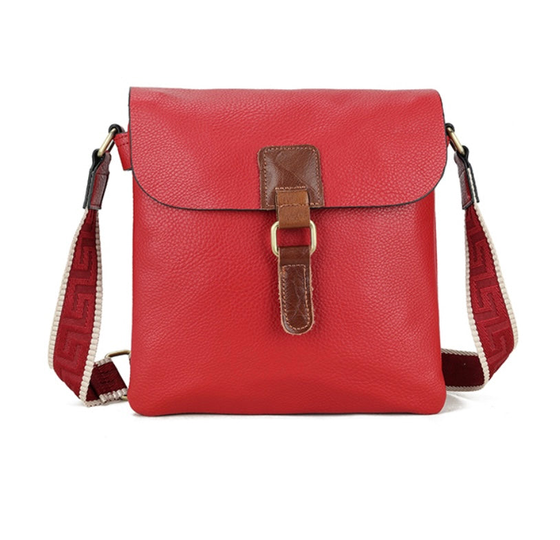 Cross Body Bag in Red